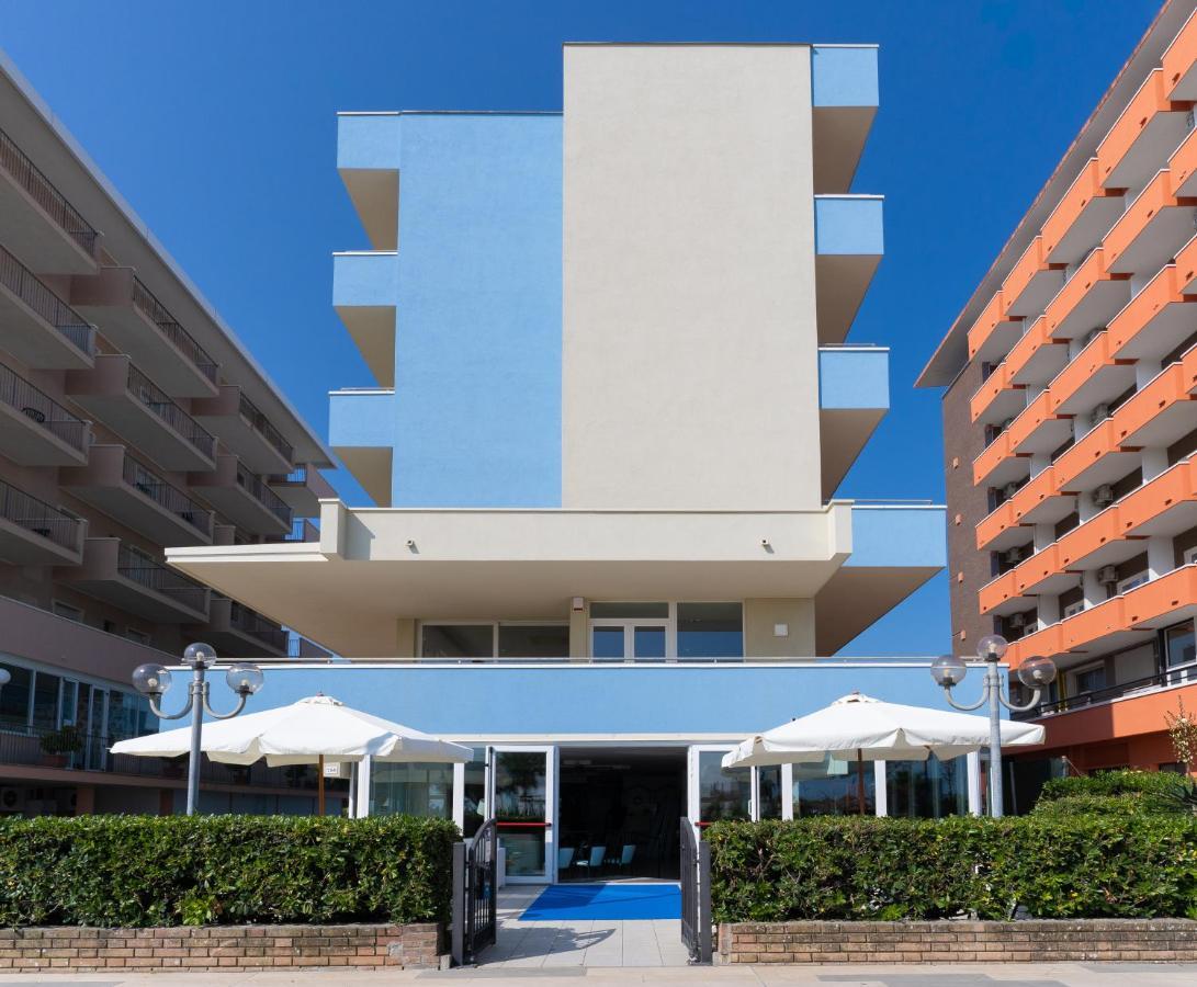 Hotel Croce Del Sud Римини Экстерьер фото
